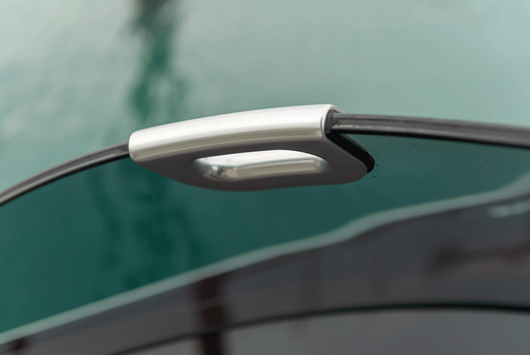 Riva 33 Aquariva Marc Newson